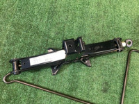 Домкрат SUBARU FORESTER OEM 97030FC110 SG5 SG9 2003