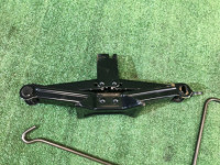 Домкрат SUBARU FORESTER OEM 97030FC110 SG5 SG9 2003