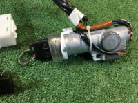 Комплект замков SUBARU FORESTER OEM 57491SA010 SG5 SG9 2003 black 18L