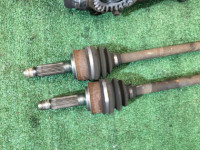Diferencial с приводами 3.082 SUBARU LEGACY OEM 38300AC200, 38104AA190 BLE BPE 2004 EZ30