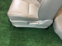 Juego de asientos Кожа SUBARU LEGACY OEM 64011AG540WA, 64011AG971WA, 64220AG110WA, 64230AG110WA BLE BL5 BL9 2004 grey 45A
