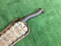 Средняя часть глушителя SUBARU LEGACY OEM 44200AG020 BLE BPE 2004 EZ30