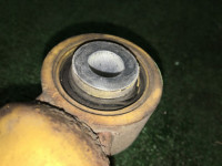 减震器 SUBARU LEGACY OEM 20310AG140, 20310AG150, 20365AG090 BLE BPE BP5 BL5 2004 EZ30
