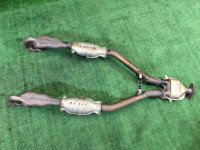 Выпускной коллектор Штаны SUBARU LEGACY OEM 44620AA180, 44620AA170 BLE 2004 EZ30