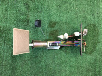 燃料ポンプ SUBARU FORESTER OEM 42021FE000 SG5 2006 EJ205