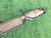 ท่อไอเสียท่อนกลาง без ката SUBARU FORESTER OEM 44200SA080 SG5 2006 EJ205