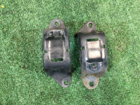 Крепление заднего стабилизатора 20520AA001, 20520AA011 SUBARU LEGACY