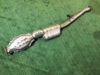 Средняя часть глушителя SUBARU LEGACY OEM 44200AC000 BG5 BD5 1997 EJ20H