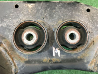 Travessa traseira SUBARU LANCASTER OEM 20152AE000 BH9 BHE BH5 BE5 BE9 BEE 2000 EJ254