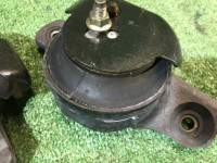 ยางแท่นเครื่อง SUBARU LANCASTER OEM 41022AE020, 41022AE030 BH9 BH5 BE5 BE9 2000 EJ254