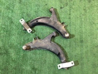 ปีกนกหน้า SUBARU LANCASTER OEM 20200AA200, 20200AA210 BHE BH9 2000 EJ254
