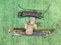 คานรองเกียร์ธรรมดา SUBARU FORESTER OEM 41022AC180, 41021AC330, 41021AA120, 41021FC010 SF5 SF9 1998 EJ20G