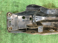 リアメンバー SUBARU FORESTER OEM 20151FA112 SF5 SF9 1998 EJ20G
