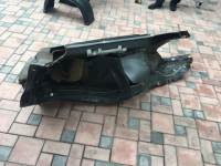 左リアフェンダー SUBARU FORESTER OEM 51402FC051 SF5 SF9 1998 Black 47A