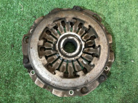 Plato de presión del embrague SUBARU FORESTER OEM 30100AA600, 30210AA360 SF5 1998 EJ20G
