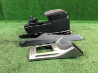 Бардачок подлокотник высокий SUBARU IMPREZA OEM 92114FG030, 92113AG000JC, 92132FG020JC GE7 2008 silver C3S