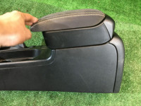 Бардачок подлокотник высокий SUBARU IMPREZA OEM 92114FG030, 92113AG000JC, 92132FG020JC GE7 2008 silver C3S