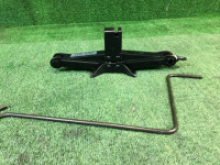 Домкрат SUBARU FORESTER OEM 97030FC110 SG5 SG9 SG 2002