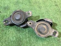 Подушки двигателя 41022AE150, 41022AE011 SUBARU FORESTER