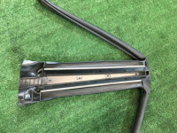 Borracha da porta esquerda SUBARU FORESTER OEM 63531SA010, 63531SA000 SG5 SG 2002 silver 01G