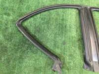 Junta de puerta derecha SUBARU FORESTER OEM 63521SA000, 63563SA000 SG5 SG 2002 silver 01G