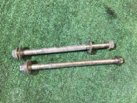 Tornillos del buje trasero 20540AA000 SUBARU FORESTER