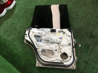 Puerta trasera izquierda SUBARU FORESTER OEM 61401FC010 61401FC011 SF5, SF9 2000 white 51E