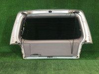 尾门 SUBARU FORESTER OEM 61701FC110, 60203FC110 SF5 SF9 SF 2000 white 51E