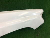 Крыло переднее правое SUBARU FORESTER OEM 57120FC000 SF5 SF9 SF 2000 white 51E