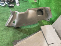 Обшивка багажника SUBARU FORESTER OEM 95020FC011NF, 95020FC041NF, 95020FC032NF, 95020FC001NF SF5 SF9 SF 2000 white 51E