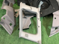 Обшивка багажника SUBARU FORESTER OEM 95020FC011NF, 95020FC041NF, 95020FC032NF, 95020FC001NF SF5 SF9 SF 2000 white 51E