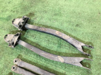 Rear control arms SUBARU FORESTER OEM 20270AA001 20250AC100 SF9, SF5 2000 EJ254