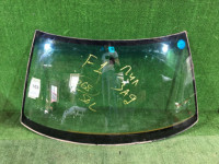 Стекло лобовое 65009FC040 65009FC041 65009FC020 SUBARU FORESTER
