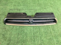 Решетка радиатора 91061AC201 SUBARU LEGACY