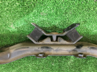 变速箱横梁 SUBARU FORESTER OEM 41021AC390 41022AE120 SG5 2004 EJ202