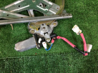 右前玻璃升降器 SUBARU FORESTER OEM 61222SA000 61188SA000 SG5 2004