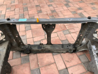 水箱框架 SUBARU FORESTER OEM 53010SA0009P SG5 2004
