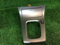 Automatic shifter console SUBARU FORESTER OEM 92121SA010 92121SA070 92121SA020 SG5 2004