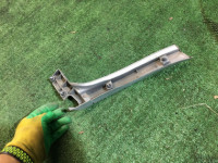 Embellecedor de la aleta trasera derecha SUBARU FORESTER OEM 91112SA160 SG5 2004 silver 01G