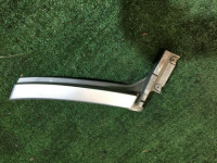 Embellecedor de la aleta trasera derecha SUBARU FORESTER OEM 91112SA160 SG5 2004 silver 01G