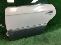 左后门 SUBARU LANCASTER OEM 60400AE130 60400AE250 BH9 1998 beige 8L5