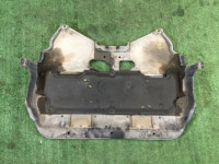 แผ่นกันใต้เครื่อง SUBARU LANCASTER OEM 56410AE010 56410AE100 BH9 1998 beige 8L5