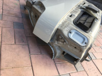 Aleta trasera derecha SUBARU LANCASTER OEM 51410AE140 BH9 1998 beige 8L5