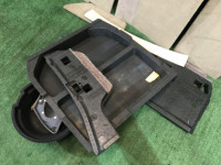 แผงบุห้องเก็บของท้าย SUBARU LANCASTER OEM 94015AE020GF 94015AE030GF 94047AE020AD 94047AE030AD 94016AE010GF BH9 1998 beige 8L5