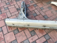 右门槛梁 SUBARU LANCASTER OEM 51415AE000 51572AE040 BH9 1998 beige 8L5