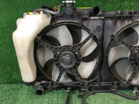 Radiador do motor SUBARU LANCASTER OEM 45111AE000 45119AE002 BH9 1998 EJ254