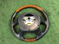 Volante MOMO с подушкой SUBARU LANCASTER OEM 34311AE000ML 98211AE010ML BH9 1998 beige 8L5