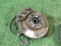 フロントハブ SUBARU LANCASTER OEM 26310AA092 26291AC020 26291AC030 28016AA011 28012AA014 BH9 1998 EJ254