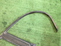 右ドアウェザーストリップ SUBARU LANCASTER OEM 63521AE020 BH9 1998 beige 8L5