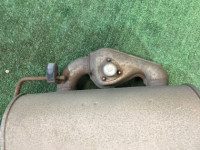 Panela de escape SUBARU LEGACY OEM 44300AE240 BEE 2002 EZ30